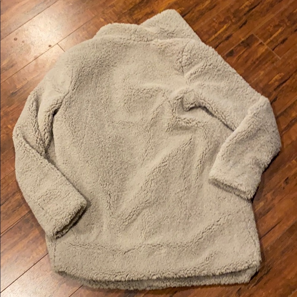 BB Dakota oversized fur coat - Gray XS - Picture 6 of 7